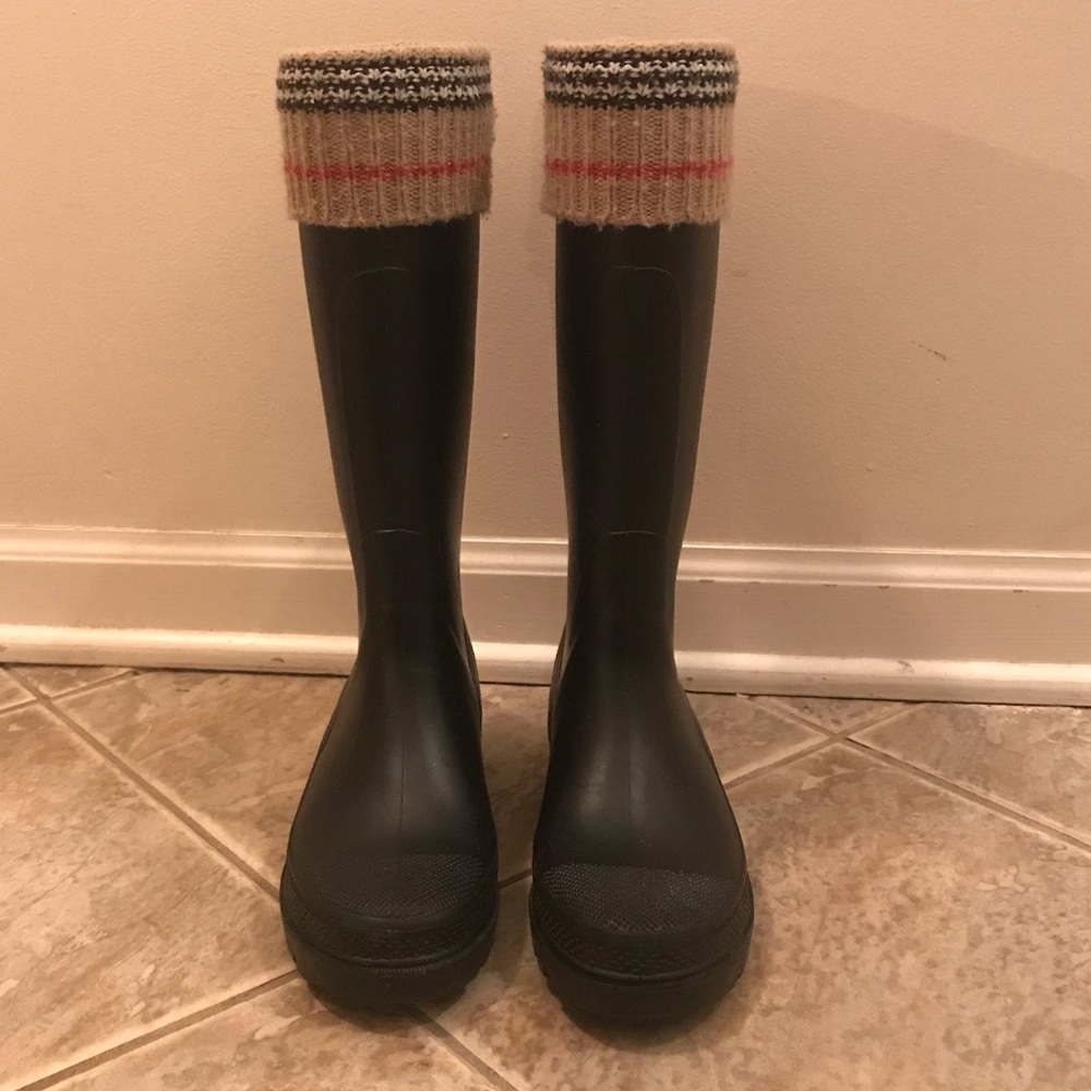Burberry rain boots